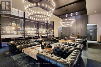 505 Richmond St W in Toronto, ON - Building Photo - Building Photo