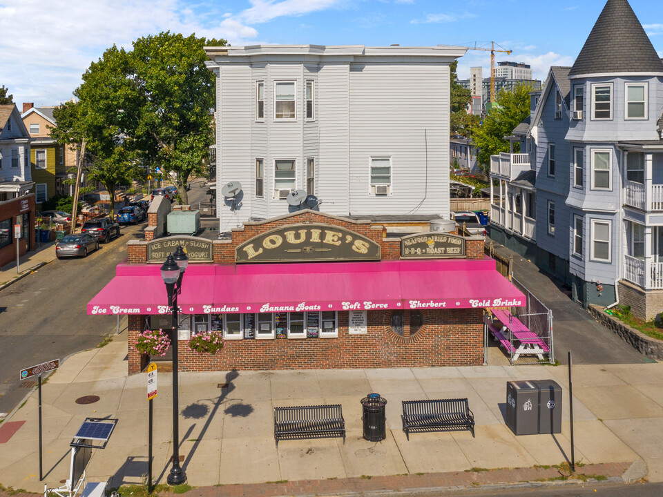 193 Broadway in Somerville, MA - Building Photo