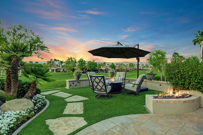 210 Gold Canyon Dr in Palm Desert, CA - Building Photo - Building Photo