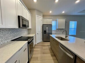 6958 Bridgman St in Orlando, FL - Building Photo - Building Photo