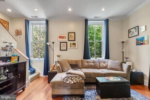 1704 Wallace St in Philadelphia, PA - Building Photo