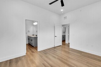 1844 Labrador Ln in Garland, TX - Building Photo - Building Photo