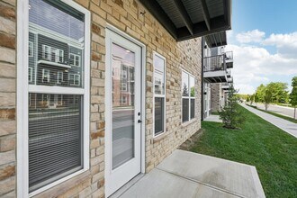 Ridgeview West in Fortville, IN - Foto de edificio - Building Photo