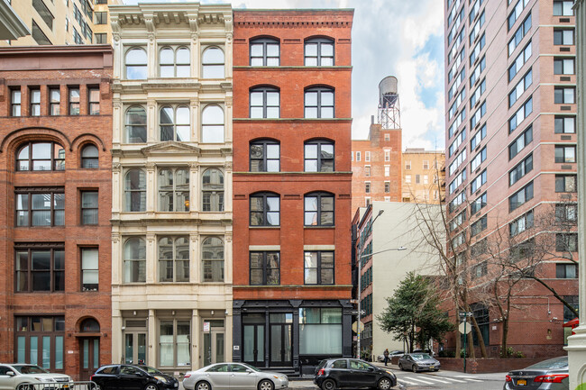 77 White St in New York, NY - Building Photo - Building Photo