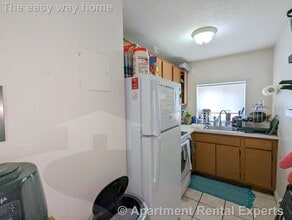 1003 Massachusetts Ave in Arlington, MA - Building Photo - Building Photo
