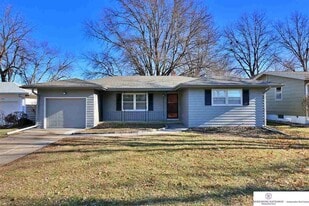 2329 S 125th Ave in Omaha, NE - Building Photo