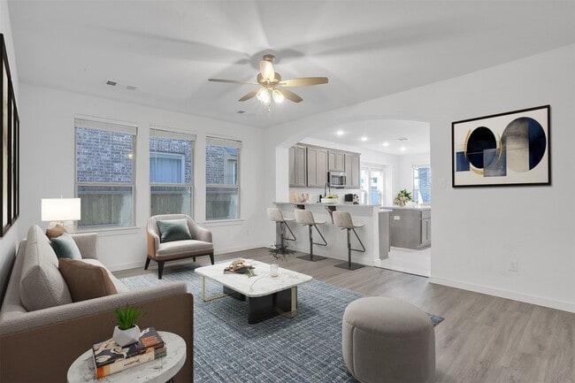 property at 3917 Spencer Ln