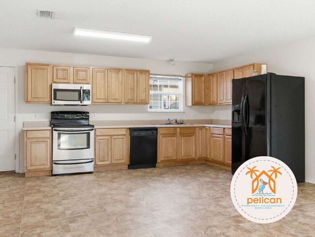 1716 N S St in Pensacola, FL - Building Photo - Building Photo