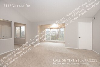 7117 Village Dr in Mentor, OH - Building Photo - Building Photo