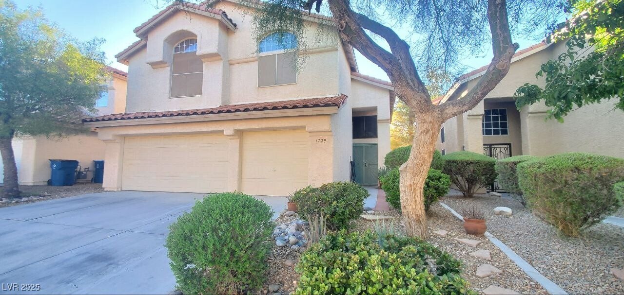 1729 Mexican Poppy St in Las Vegas, NV - Building Photo
