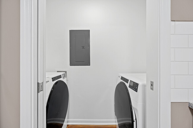 Bridgewater Crossing in Hamilton, OH - Foto de edificio - Interior Photo