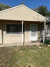 3643 SW Clare Ave in Topeka, KS - Building Photo - Building Photo