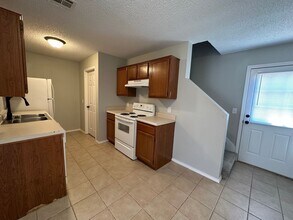 3401 SW Landau Ct in Bentonville, AR - Building Photo - Building Photo