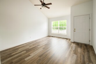 287 Arbor Pl Ln in Valley Park, MO - Building Photo - Building Photo