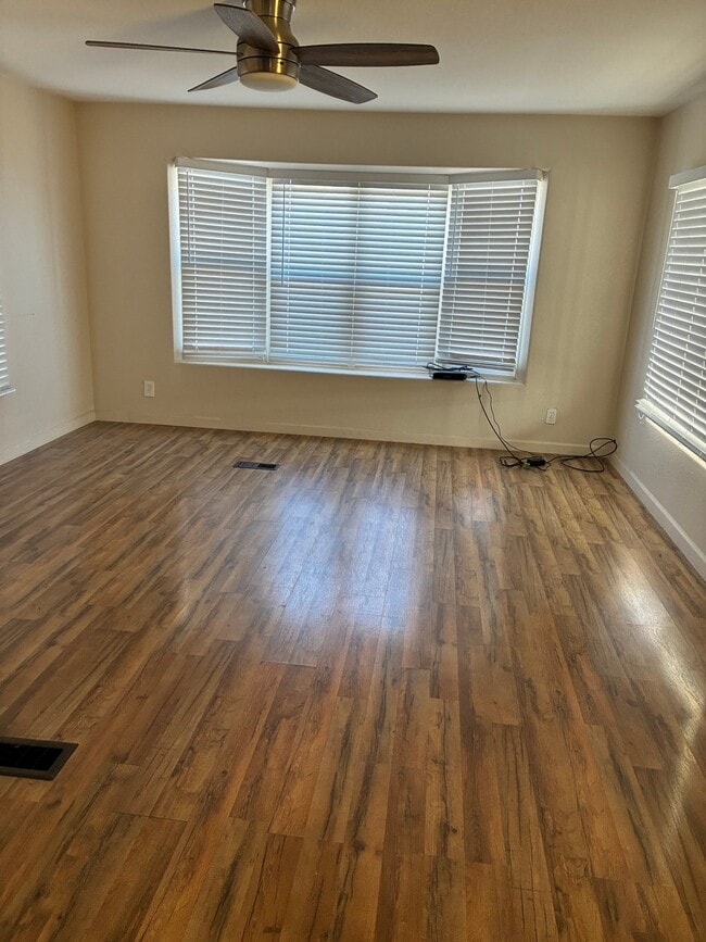 172443-172466 W 66th Ln in Glendale, AZ - Building Photo - Building Photo