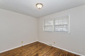 4021 E Mount Vernon St in Wichita, KS - Building Photo - Building Photo