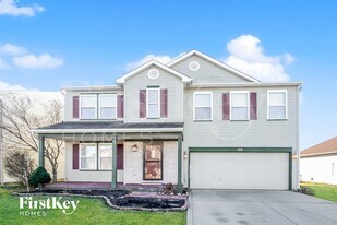 319 Sunburst Ln in Greenwood, IN - Building Photo