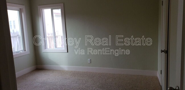 375 W 12th St in Pittsburg, CA - Building Photo - Building Photo