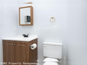 7175 Jonesboro Rd in Morrow, GA - Building Photo - Building Photo