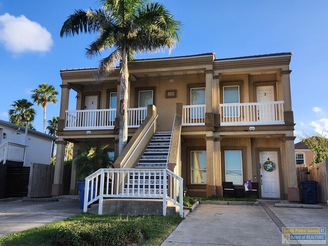 property at 103 E Aries Dr