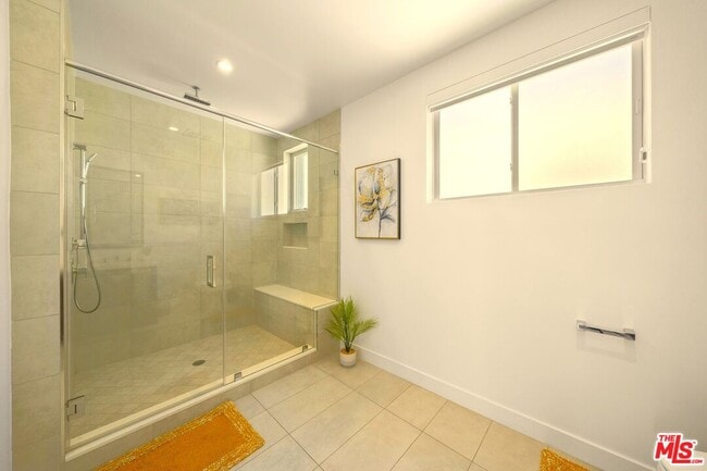 497 N St Andrews Pl in Los Angeles, CA - Building Photo - Building Photo