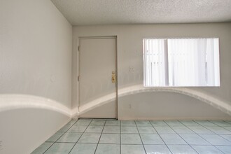 7850 E Glenrosa Ave in Scottsdale, AZ - Building Photo - Building Photo