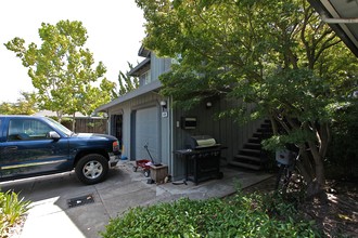 1036-1040 W 1st St in Sonoma, CA - Building Photo - Building Photo