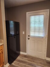 128 Austin Cir, Unit 2 in Carrollton, GA - Building Photo - Building Photo
