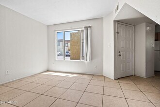 1742 E Pepper Cir in Mesa, AZ - Building Photo - Building Photo