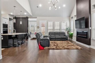 13101 Scissortail Dr in Frisco, TX - Building Photo - Building Photo
