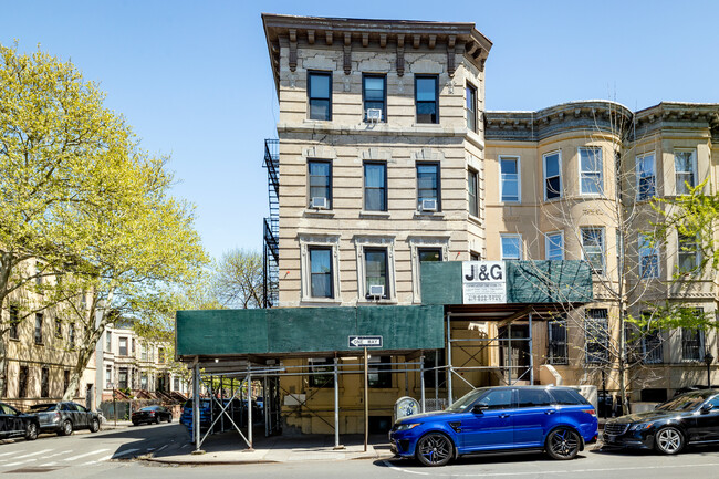 876 Lincoln Pl in Brooklyn, NY - Building Photo - Building Photo