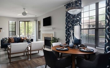 Willow Lake Apartments in Indianapolis, IN - Building Photo - Building Photo