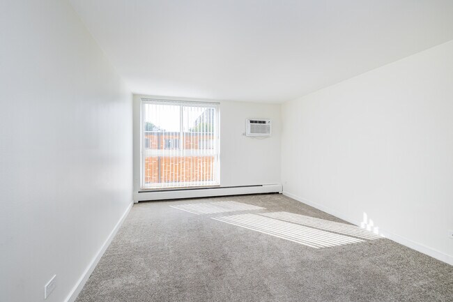 The Arlington in Denver, CO - Foto de edificio - Interior Photo