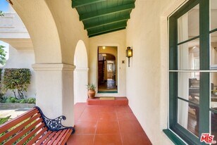3365 Ley Dr in Los Angeles, CA - Building Photo