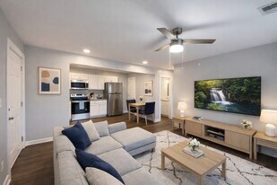 Avondale Park in Clarksville, TN - Building Photo