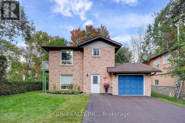 212 Ways Bay Dr in Georgina, ON - Building Photo - Building Photo