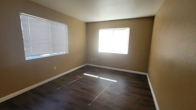 3964 Rebecca Raiter Ave in Las Vegas, NV - Building Photo - Building Photo