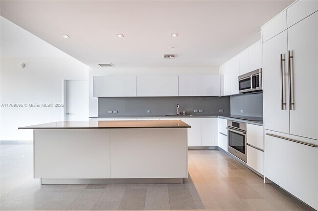 property at 88 SW 7th St