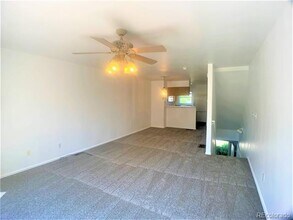 12014 E Hoye Dr in Aurora, CO - Building Photo - Building Photo