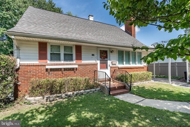 102 Martin Rd in Glen Burnie, MD - Building Photo - Building Photo