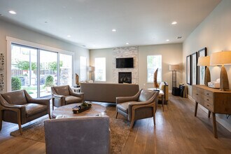 The Reserve Rohnert Park in Rohnert Park, CA - Building Photo - Interior Photo