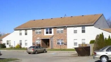 1960 Justin Way in Aberdeen, OH - Building Photo - Building Photo