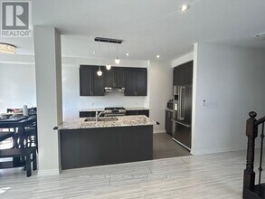 57 Macbean Cres in Hamilton, ON - Building Photo - Building Photo
