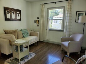 614 N Madison Ave, Unit 614 in Pasadena, CA - Building Photo
