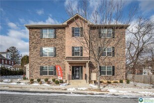 1513 Maple St in Bethlehem, PA - Building Photo