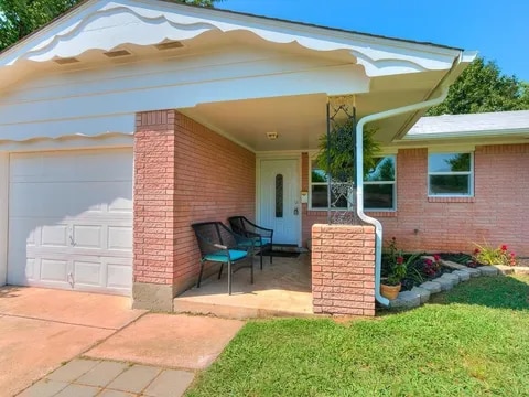 1207 Columbia Ct in Norman, OK - Foto de edificio - Building Photo