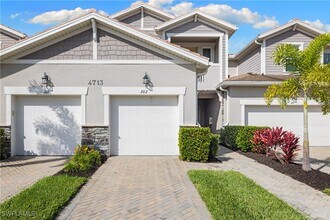4713 Arboretum Cir in Naples, FL - Building Photo - Building Photo