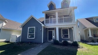 10330 Waterbury Dr in Providence Village, TX - Building Photo