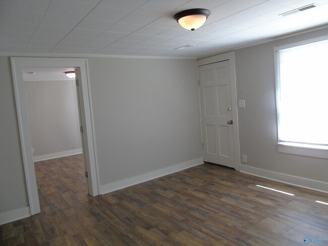 1107 England St NE in Huntsville, AL - Building Photo - Building Photo