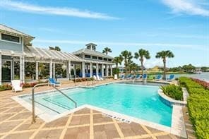 property at 6 Criolla Ct